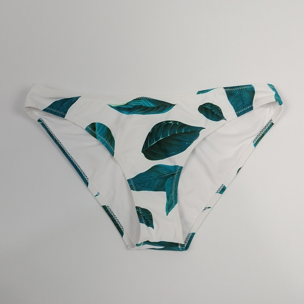 Cupshe Leaf Patterned Swim Bottom